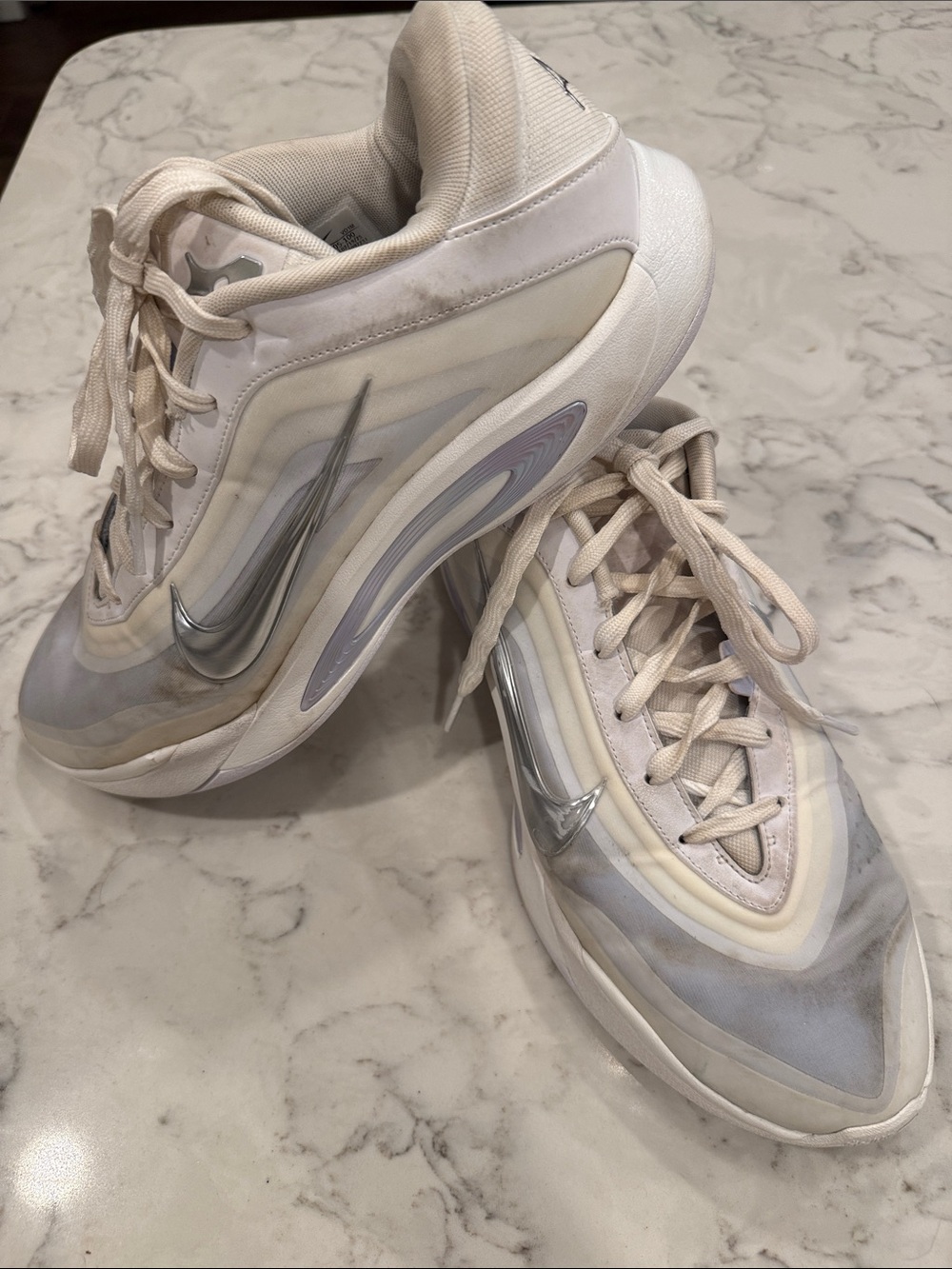 Aja Wilson Nike Pearl Women’s Size 12 Cream & Silver Low-Top Sneakers